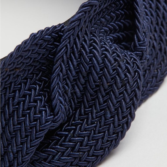 🛍️$5 Promo🛍️ H&M braided Hair Band in navy - Picture 2 of 6